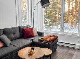 Le Refuge Du Mont near Mont-Sainte-Anne Ski Nature Escape，位于博普雷的酒店