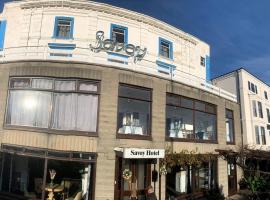 Savoy Hotel，位于滨海韦斯顿的酒店