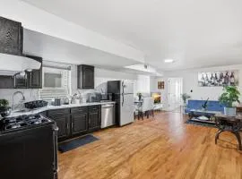 Cozy 1BR • Pet Friendly • Near Liberty State Park
