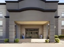 Townhome Inn & Suites by IHG