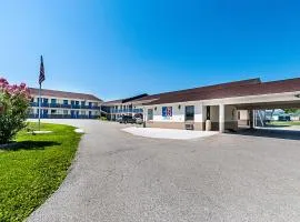 查尔斯镇6号汽车旅馆