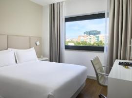 马德里本塔斯NH酒店，位于马德里的酒店