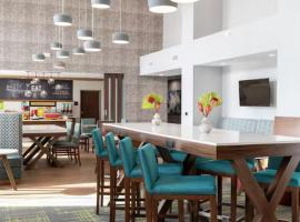 Hampton Inn & Suites By Hilton Irving Dfw Airport North，位于欧文的酒店