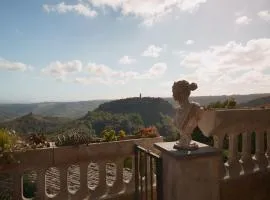 MiraCivita