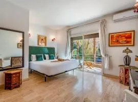 Bright & Cozy Appt with Exclusive Private terrace