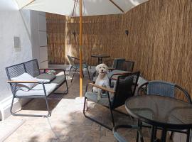 Casa Tribu，位于维纳德马的青旅