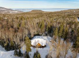 The Bear - Escapade en Nature avec Spa，位于圣弗朗索瓦小河的酒店