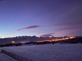 LaKris，位于Groń的酒店