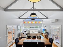 Roseberne Cottage，位于巴瑟斯特的酒店