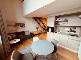 LAKE-SIDE Säntisblick !Gratis parken, Free parking!，位于罗曼斯霍恩的酒店