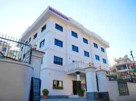 Hotel Harmika - Spiritual retreat with garden & Stupa view