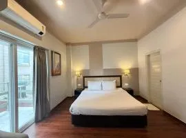 BedChambers Premium Suites, Sector 29 Gurgaon