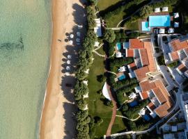 巴亚比央卡度假村，位于费拉约港的酒店