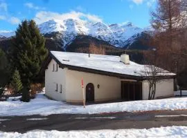 Ferienhaus Grundschera Engadin