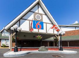 安大略特伦顿6号汽车旅馆，位于特伦顿的酒店