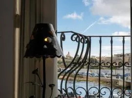 Silver Harbour - 2 Bedrooms, 2 Bathrooms