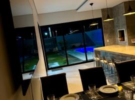 casa com piscina，位于锡诺普的酒店