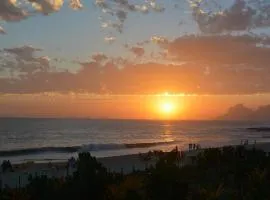 Camboinhas Beach Flat