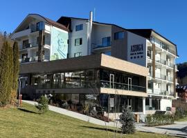 Azuga Ski & Bike Resort，位于阿祖加的酒店