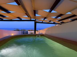 Rafael' s Mediteranian Cave Suites，位于菲罗斯特法尼的酒店