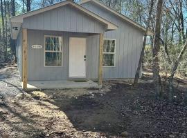 Willow Oak Cottage，位于佩恩堡的酒店