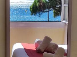 Hôtel & Spa La Villa，位于圣马克西姆的酒店