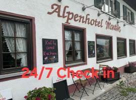 Alpen Hotel Martin，位于内森尔旺的酒店