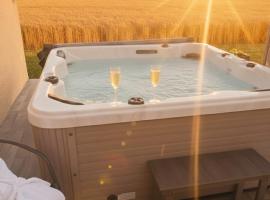 Domaine des Hirondelles - Escapade de Charme & Spa à 15min de Provins，位于Champcenest的酒店