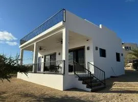 Tranquil house with AC in El Sargento - Perfect getaway spot