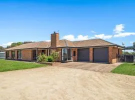 Seabreeze Acres - Maslin Beach - C21 SouthCoast Holidays
