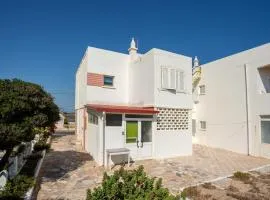 Blife Sonya private rooms at Faro beach