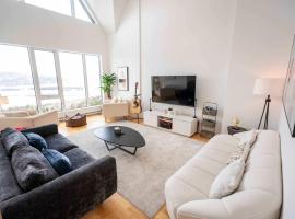 403 - Luxury Condo - Incredible View & Pool，位于拜圣保罗的分契式公寓