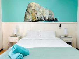 Costa Morena，位于孔斯蒂图西翁的酒店