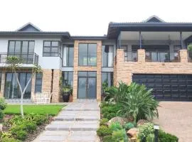 Luxury Seabreeze Villa with private pool and views