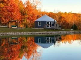 Stillwater - Waterfront Retreat for Nature Lovers and Couples