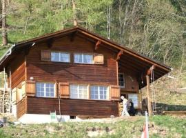 Holiday Home Weissenberge Gfell by Interhome，位于Matt的酒店