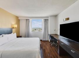 Fiesta Inn Express Durango，位于杜兰戈的酒店