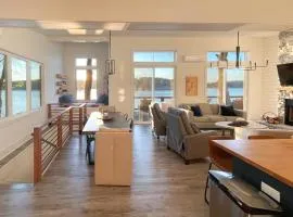 Private Lakefront Gem w/ Dock in Talladega