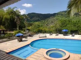 Finca Hotel Rancho Cattleya
