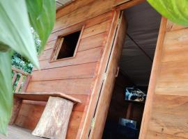 Cabaña Campestre - La Gloria，位于Guadalupe的酒店