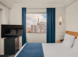 巴黎中心埃菲尔铁塔之旅诺富特酒店，位于巴黎的酒店