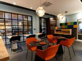 Apulia Re' Aparthotel & Suites