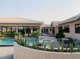 Executive Suites and Spa，位于Letlhakane的酒店