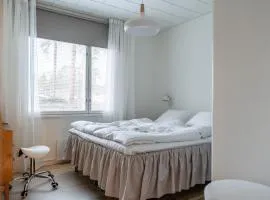 Omakotitalo keskustan lähellä