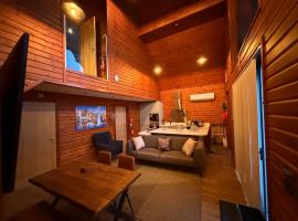 Nantsidyll Farm Spa & Holiday Lodges，位于Mydroilin的酒店