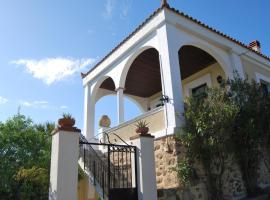 Holiday Home Spiti Limnos- idyllisch gelegen im Orangenhain by Interhome，位于利姆诺斯的酒店