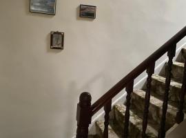 Mickys Bed and Breakfast，位于拉姆斯盖特的酒店