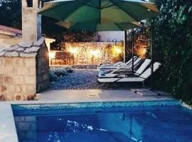 Klarisa Urban Oasis Apartments