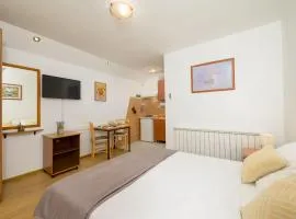 Apartment Ruhig gelegene Ferienwohnung 7 by Interhome