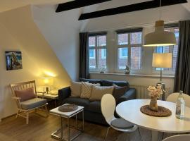 Ferienwohnung-juist-strandburg 307 für 2 bis 3 Personen mit Schwimmbad und Sauna，位于于斯德的酒店